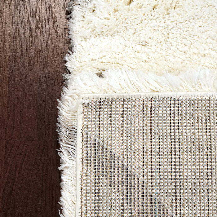 Dynamic Rugs NITRO LUX 6361-190 Ivory Rug