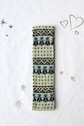 Firefly Pattern Universal Yarn