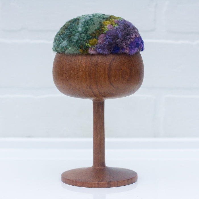 "Float" Puff in Vintage Teak Coupe | Green + Purple