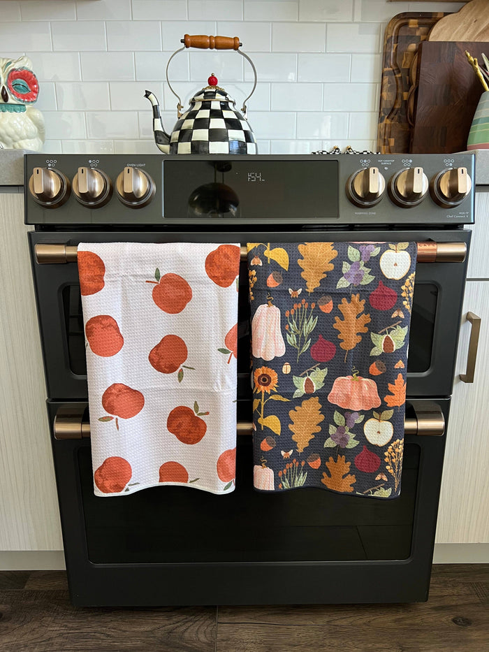 Gather/Johnny: 2 Double-Sided Hand Towels