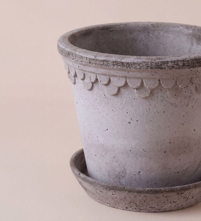 Grey Potter Copenhagen Pot (16cm)