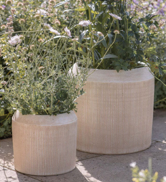 Kubo Cream Ceramic Planter