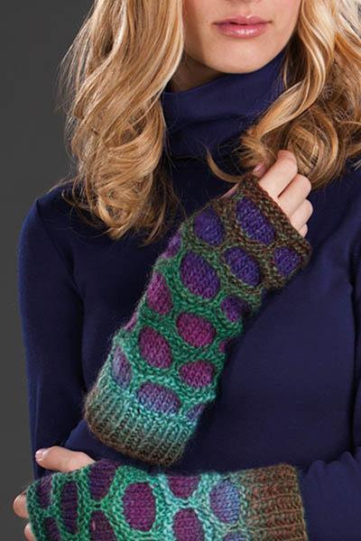 Rose Window Mitts Pattern Universal Yarn